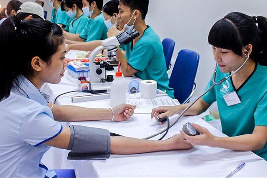 Từ năm 2026, tổ chức khám sức khỏe định kỳ miễn phí cho người dân