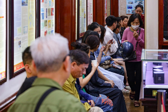 Giá vàng ngày 8/5/2026: Vàng nhẫn trơn, vàng miếng BTMC, BTMH và vàng thế giới