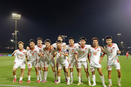 U17 Việt Nam dẫn đầu bảng C: Chỉ cách tấm vé dự U17 World Cup đúng một trận thắng