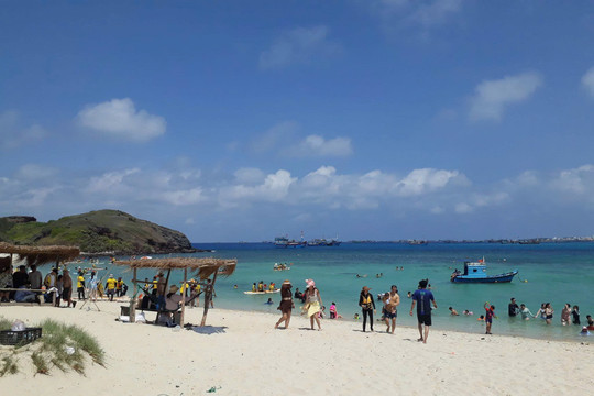 Removing Bottlenecks to Help Lam Dong Tourism Go Beyond High Visitor Numbers