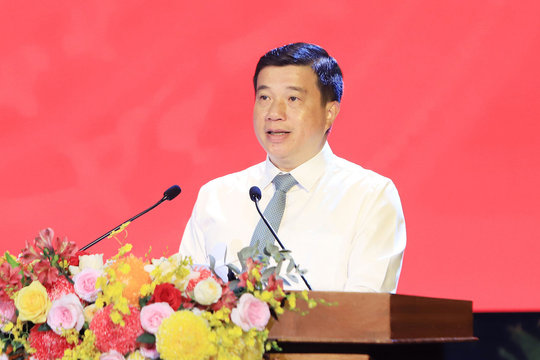 Phát biểu kết luận của đồng chí Y Thanh Hà Niê Kđăm, Ủy viên Ban Chấp hành Trung ương Đảng, Bí thư Tỉnh ủy, Trưởng Đoàn ĐBQH tỉnh Lâm Đồng tại Hội nghị sơ kết 1 năm thực hiện mô hình chính quyền địa phương 2 cấp