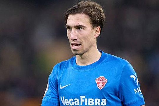 Manchester United sẵn sàng chi 20 triệu euro chiêu mộ David Affengruber