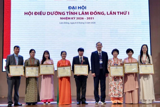 Điều dưỡng Lâm Đồng nâng cao y đức, hướng đến sự hài lòng của người bệnh