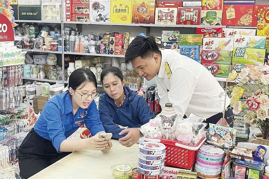 Doanh thu trên 3 tỷ, hộ kinh doanh có phải đổi cách tính thuế?