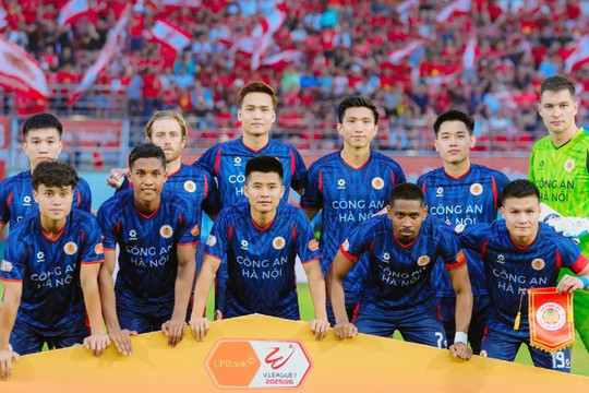 CAHN vs Nam Định tại V-League 2025/26: Chờ đợi khoảnh khắc đăng quang lịch sử của thầy trò HLV Mano Polking