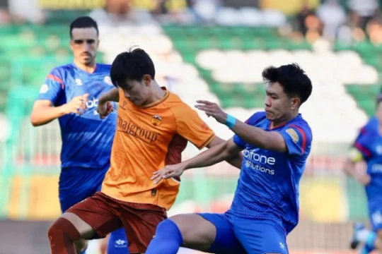 PVF-CAND thắng nghẹt thở HAGL 2-1 để hồi sinh hy vọng trụ hạng