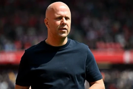 Khủng hoảng niềm tin tại Anfield: Arne Slot và bài toán tái thiết Liverpool