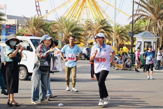 Lan tỏa tinh thần khỏe để lao động tốt
