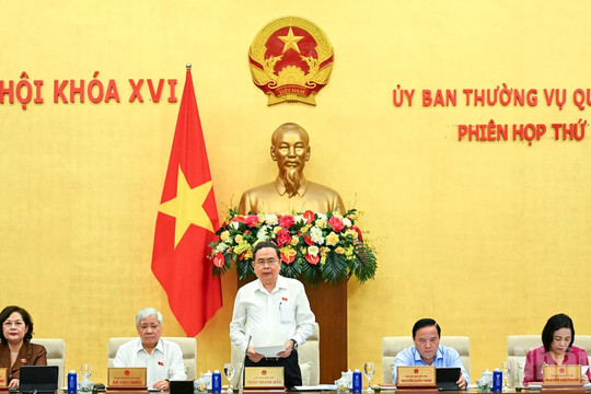 Khai mạc Phiên họp thứ 2 của Ủy ban Thường vụ Quốc hội