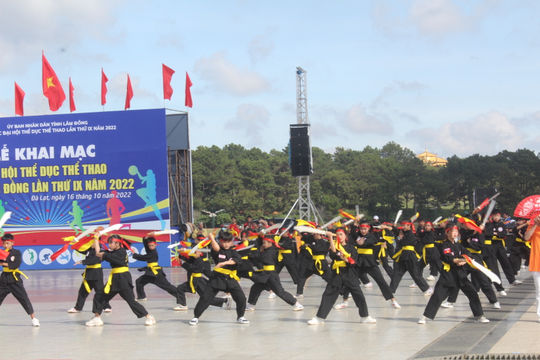 Nâng cao thể lực, tầm vóc cho thế hệ trẻ