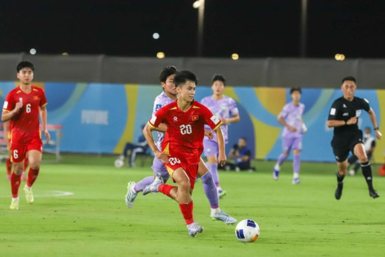 U17 Việt Nam và 10 phút nghiệt ngã trước Hàn Quốc tại giải châu Á
