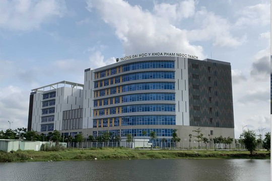 Học phí ngành Y dược năm 2026: 20 trường đồng loạt tăng học phí, có ngành tăng gấp đôi