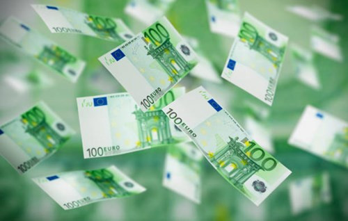 Tỷ giá Euro ngày 12/5: Ngân hàng điều chỉnh trái chiều, giá bán thấp nhất 31.682 VND
