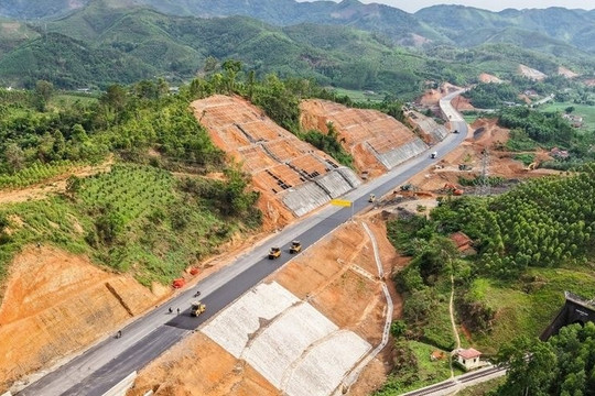 Tiến độ cao tốc Hữu Nghị - Chi Lăng và Đồng Đăng - Trà Lĩnh: Về đích năm 2026