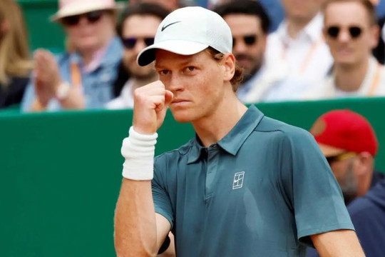 Jannik Sinner thống trị Rome Open: Sự kết hợp hoàn hảo giữa Federer và Djokovic