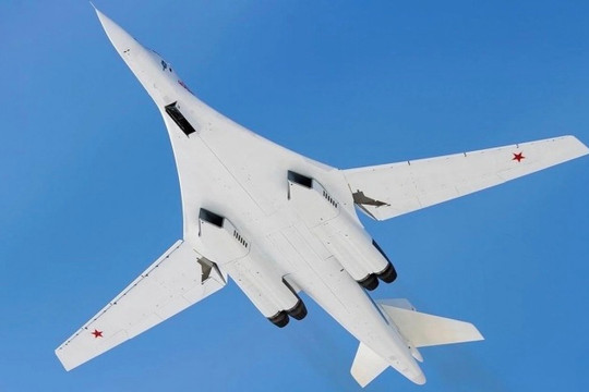 Nga mở rộng phi đội máy bay ném bom chiến lược Tu-160M lên 10 chiếc