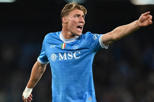 Napoli sảy chân trước Bologna: Man Utd lo lắng về thương vụ 38 triệu bảng của Hojlund