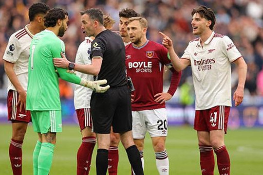 Arsenal thắng kịch tính West Ham: Bước ngoặt VAR và bản lĩnh của ứng viên vô địch