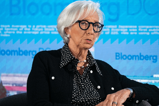 ECB dự kiến tăng lãi suất hai lần trong năm 2026 để đối phó lạm phát