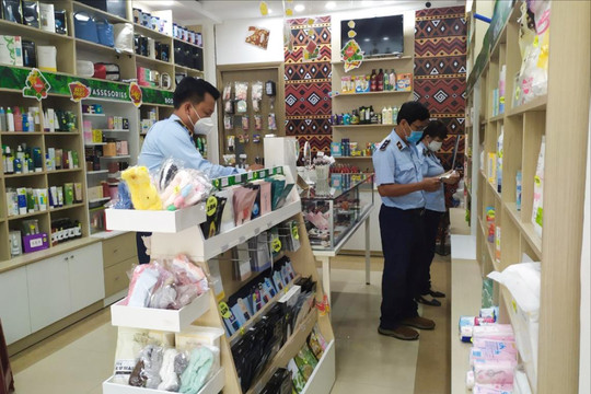 Kinh doanh mỹ phẩm cần nắm quy định mới để tránh vi phạm