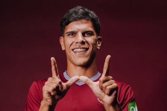 Arsenal và PSG tranh giành Mateus Fernandes, Chelsea nhắm Mike Maignan