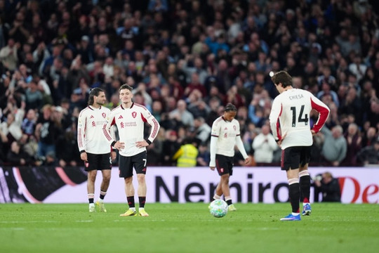 Aston Villa 4-2 Liverpool: Thắng kịch tính, thầy trò Unai Emery giành vé dự Champions League