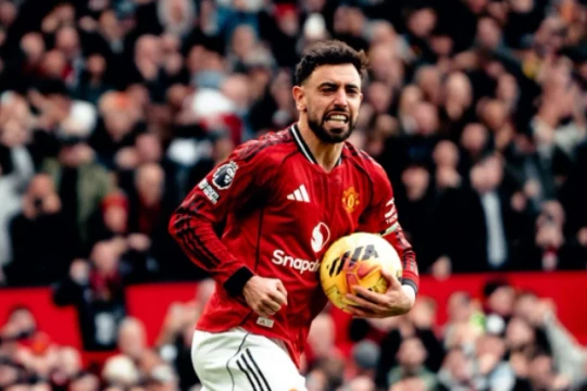 Man Utd đấu Nottingham Forest: Bruno Fernandes săn kỷ lục trong ngày Carrick chia tay Old Trafford