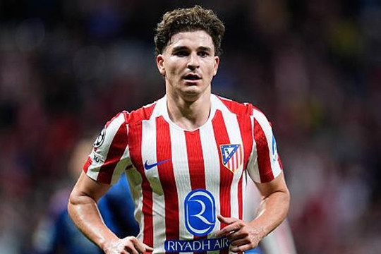 Arsenal săn đón Julian Alvarez, Man City tranh Federico Valverde