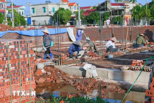Loại bỏ chồng chéo trong cấp phép xây dựng
