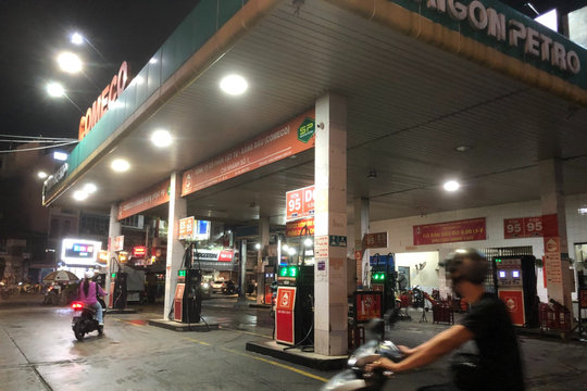 Giá xăng dầu hôm nay 17/5: Bảng giá tại Petrolimex, PVOIL, Mipec, Thalexim chốt tuần