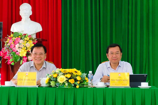 Cử tri Cát Tiên kiến nghị nâng cấp hạ tầng, đẩy nhanh thủ tục đất đai