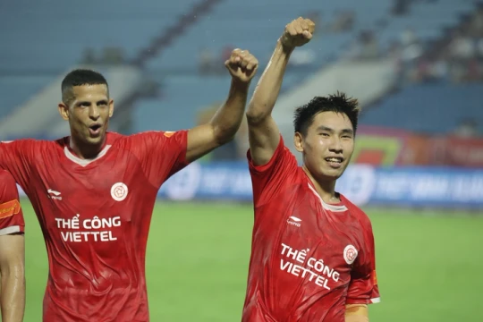 Thể Công Viettel có thể chọn sân Mỹ Đình làm sân nhà và kỷ lục 700 thẻ phạt tại V-League