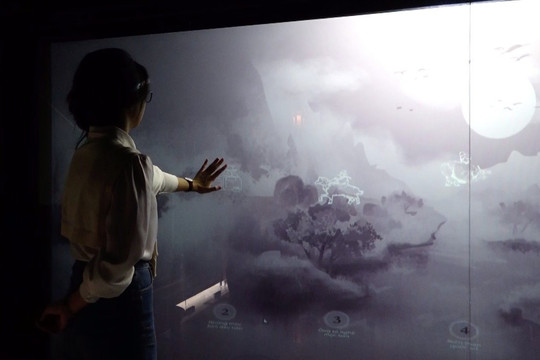 Bringing History Closer to Young People Through Technology