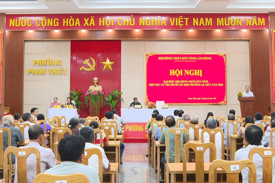 Tổ đại biểu số 8 HĐND tỉnh Lâm Đồng tiếp xúc cử tri phường Phan Thiết