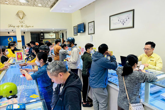 Giá vàng hôm nay chiều 21/5/2026: Vàng nhẫn trơn, vàng miếng chốt tăng gần triệu đồng, vàng thế giới quanh 4.500 USD