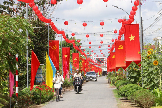 Đề xuất trình tự, hồ sơ sắp xếp, thành lập, tổ chức lại, giải thể, đặt tên, đổi tên thôn, tổ dân phố