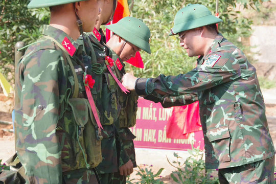 Người đưa lý luận đi vào đời sống bộ đội