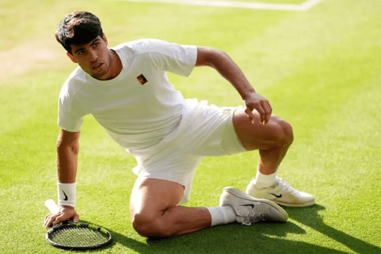 Alcaraz rút lui khỏi Wimbledon 2026: Cuộc đua ngôi số 1 thế giới sớm hạ màn
