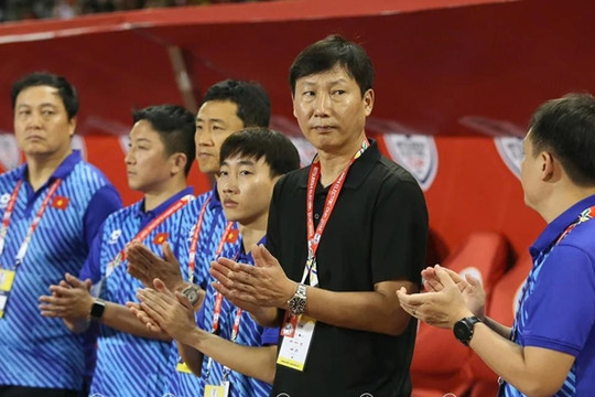 Đội tuyển Việt Nam bỏ FIFA Days tháng 6 để sang Hàn Quốc tập huấn đặc biệt