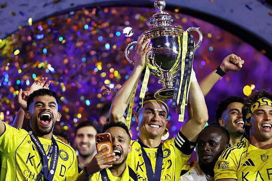 Cristiano Ronaldo xưng vương tại Saudi Arabia và mảnh ghép cuối cùng để trọn vẹn sự nghiệp