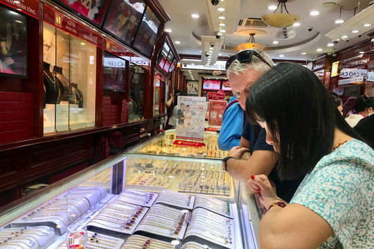 Giá vàng hôm nay 24/5/2026 cuối tuần này thấp hơn cuối tuần trước tới 3 triệu đồng/lượng