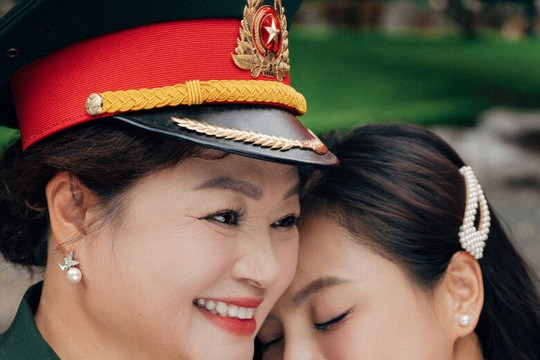 Nhan sắc và sự nghiệp của Thượng tá Cao Nga: 'Thiên nga' làng kịch, mẹ ruột Thu Quỳnh