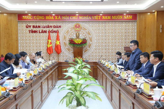 Lãnh đạo Lâm Đồng làm việc với Trung tâm Tài chính Quốc tế tại Đà Nẵng