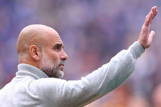 Kịch tính ngày hạ màn Ngoại hạng Anh: Arsenal nâng cúp và cuộc chia tay của Pep Guardiola