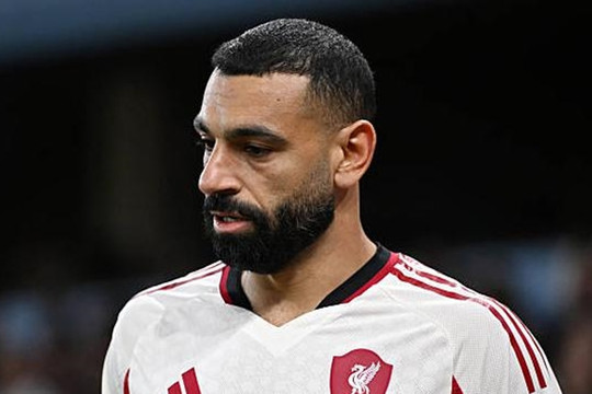 Ngoại hạng Anh ngày hạ màn: Tottenham chiến đấu trụ hạng, Liverpool tranh vé Champions League