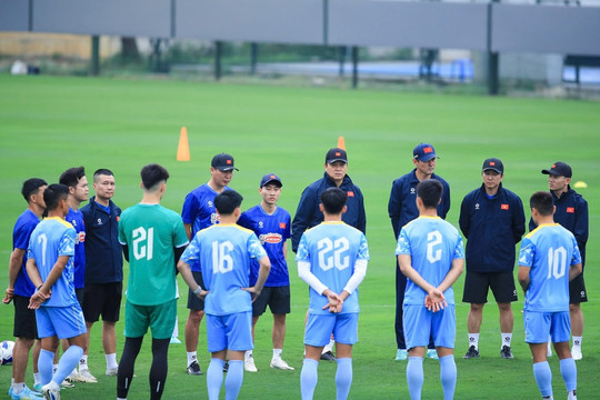 Tuyển Việt Nam chốt lịch tập huấn Hàn Quốc: Lộ diện vũ khí mới cho ASEAN Cup 2026