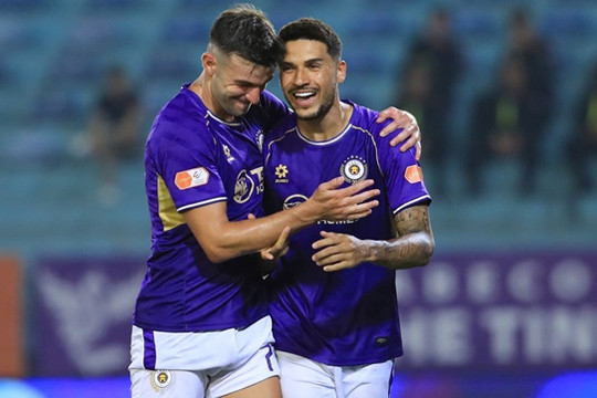 Hà Nội FC thắng kịch tính Nam Định 2-1: Lời khẳng định từ bản lĩnh Đỗ Hùng Dũng
