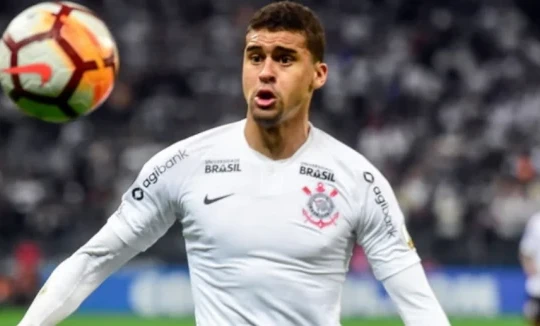 CLB CAHN chiêu mộ trung vệ Leo Santos: Bom tấn 1 triệu Euro từ Brazil