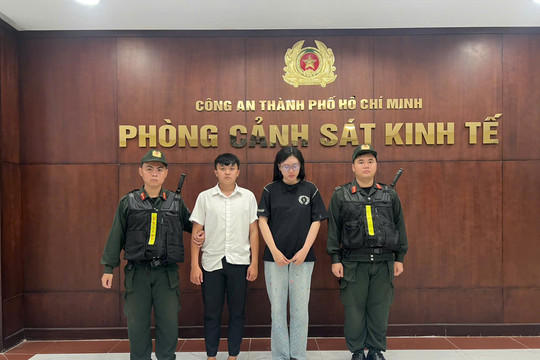 Khởi tố cặp vợ chồng kinh doanh hàng giả nhãn hiệu nổi tiếng tại TP.HCM