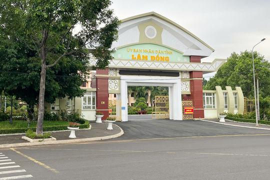 Lâm Đồng khẩn trương bố trí người làm việc tại các trụ sở UBND tỉnh cũ